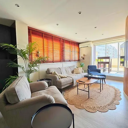 Grazia - Vue Piscine Centre